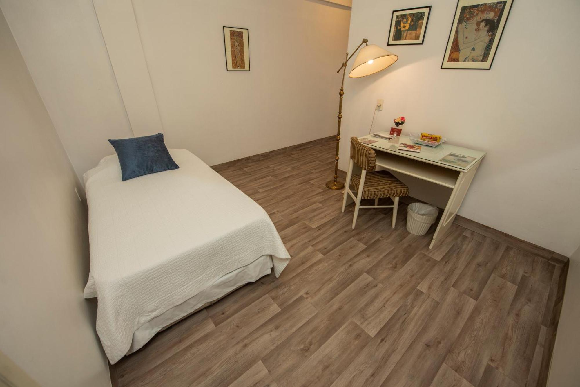 Hotel Cecilia Asuncion Phòng bức ảnh