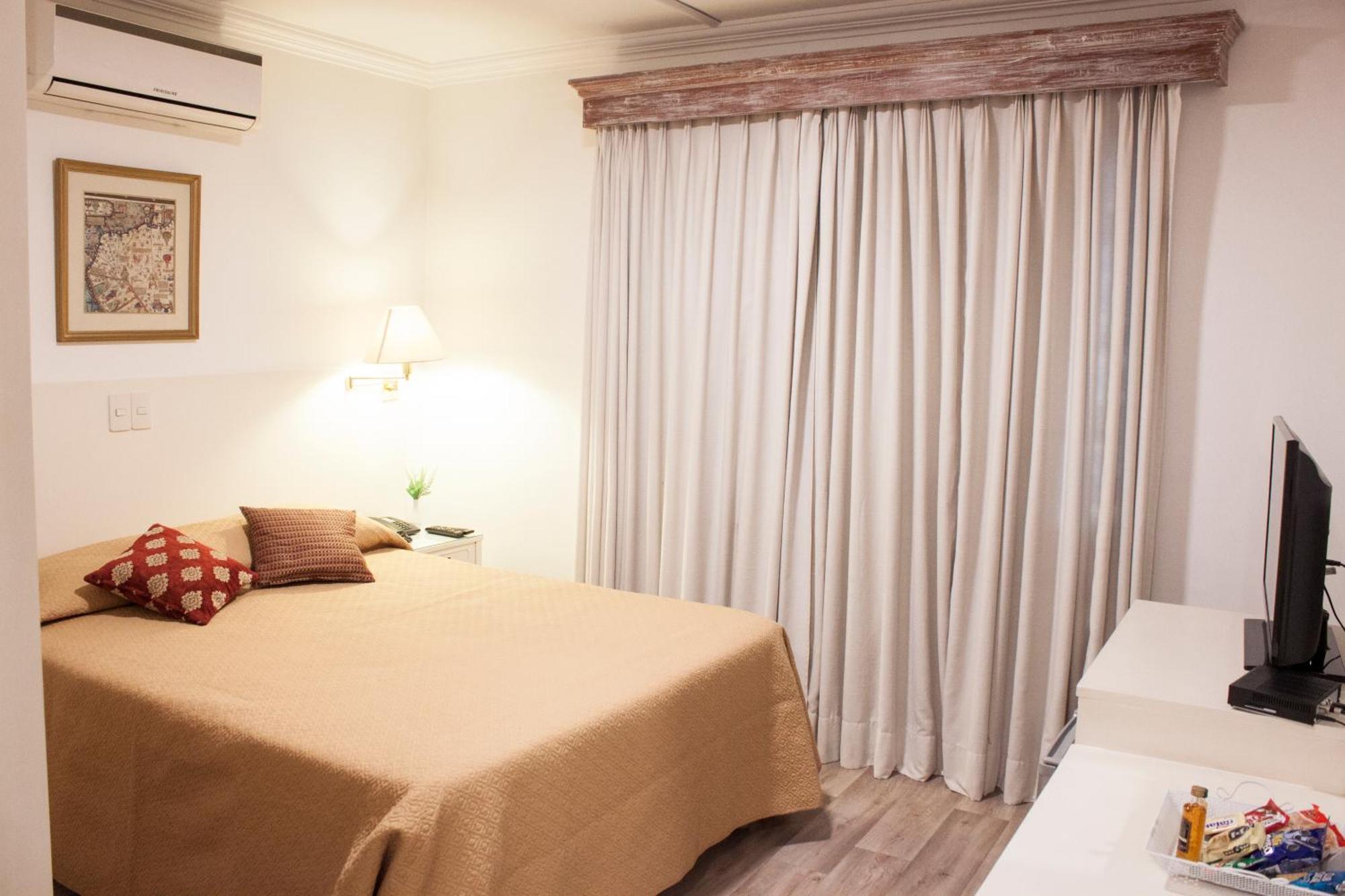 Hotel Cecilia Asuncion Phòng bức ảnh