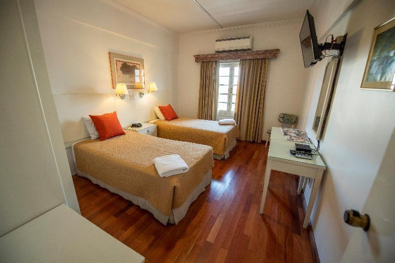 Hotel Cecilia Asuncion Phòng bức ảnh